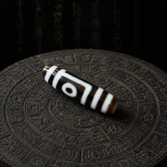 Two-Eye Dzi Bead