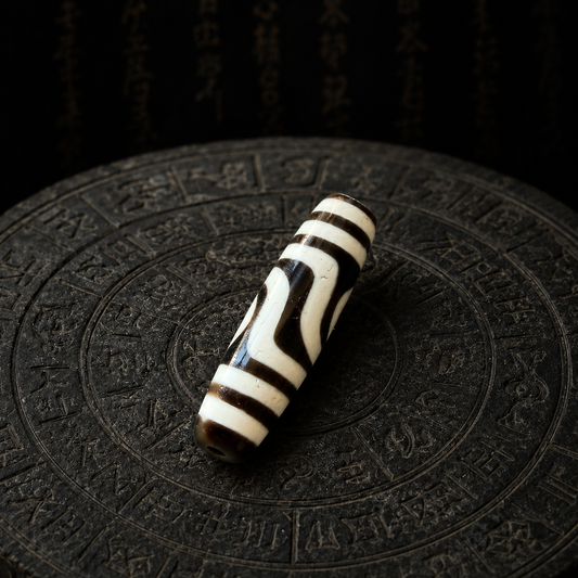 Two-Eye Dzi Bead